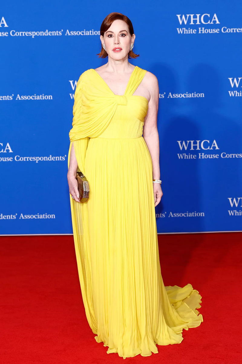 Molly Ringwald carries the 'Viera' clutch to the White House Correspondents dinner, Washington D.C