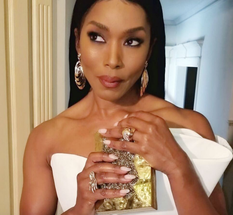 Angela Basset Carries the 'Abrolhos' to the 70th Annual Emmy's
