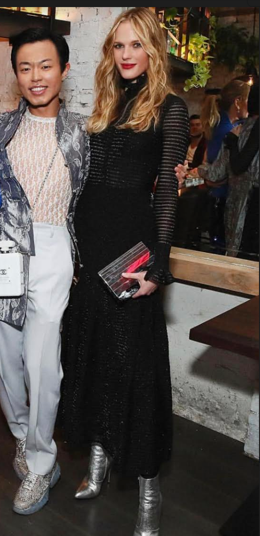 Anne V carries the 'Shard' clutch to Wayan Restaurant Opening, New York