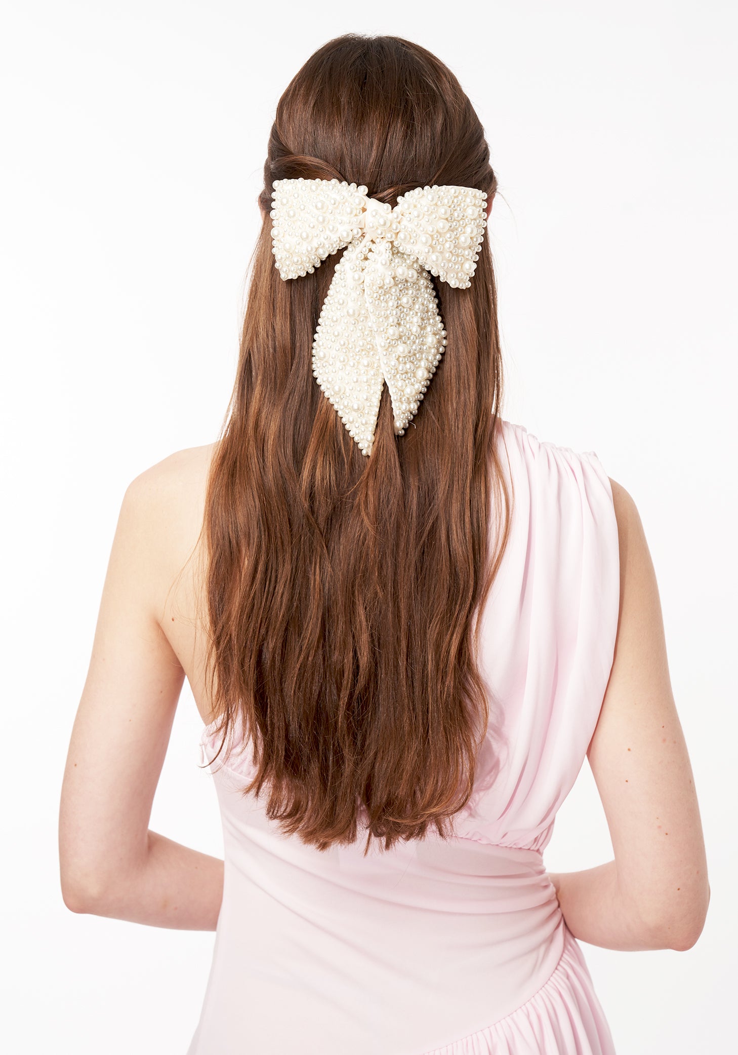 PEARL BOW